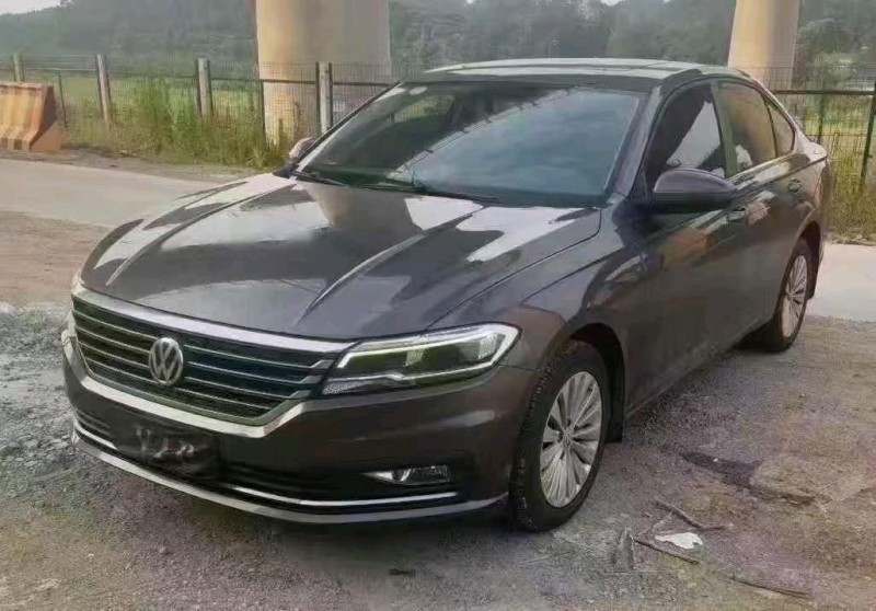 济南19年大众朗逸3