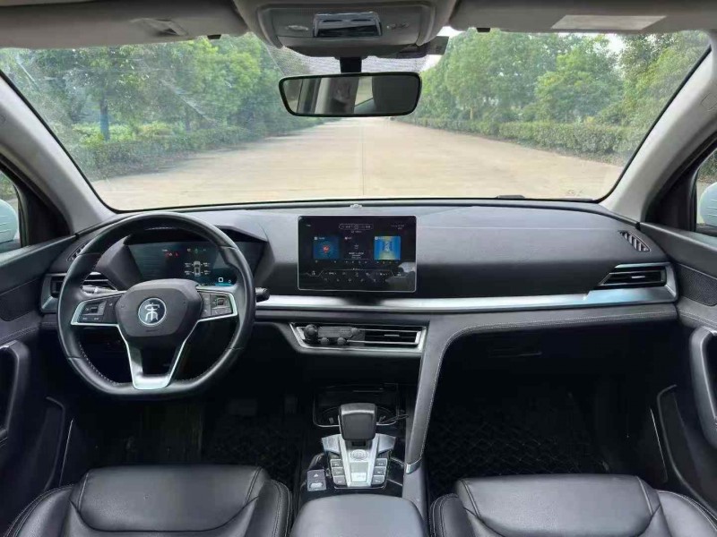 苏州20年比亚迪宋5