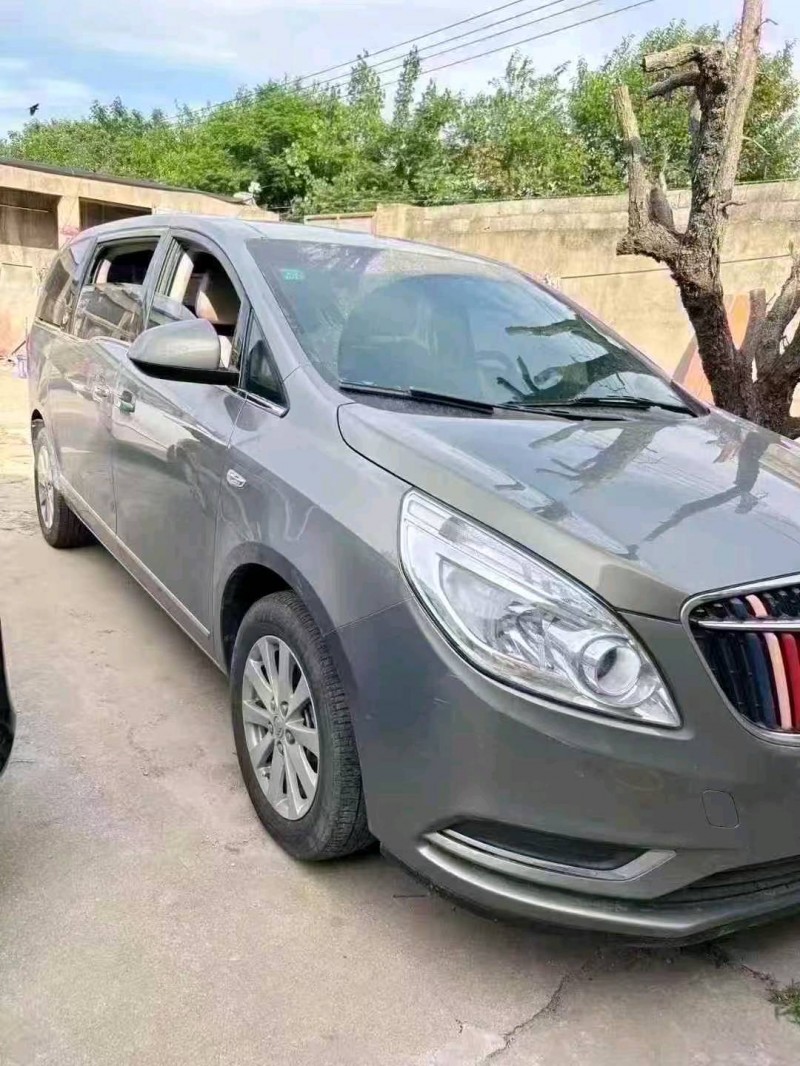 徐州20年别克GL82