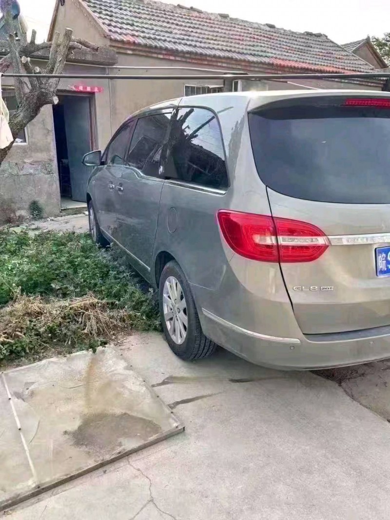 徐州20年别克GL86