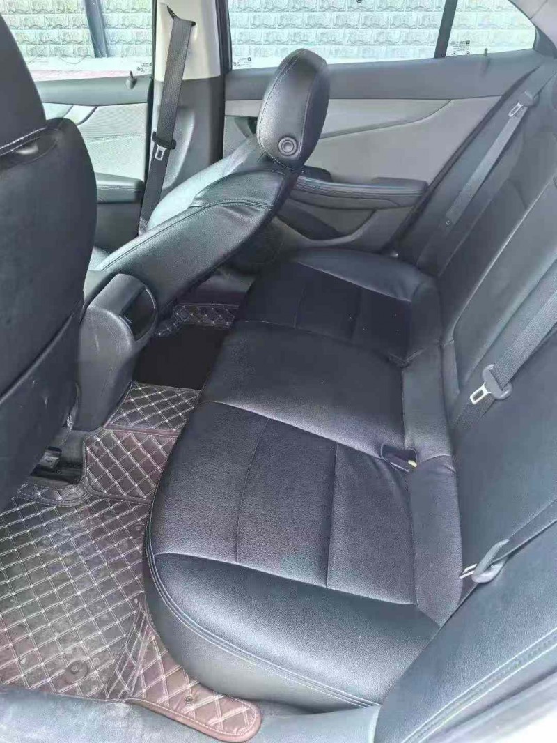 邯郸16年雪佛兰迈锐宝8