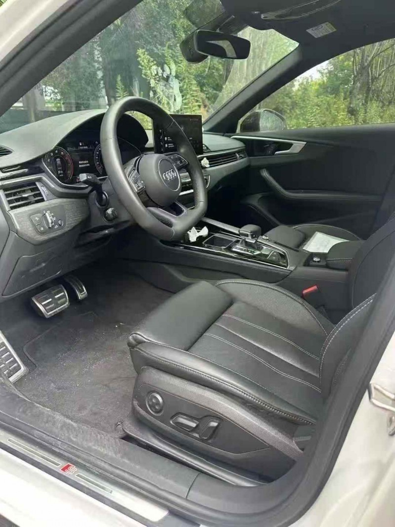 杭州23年奥迪A4L5