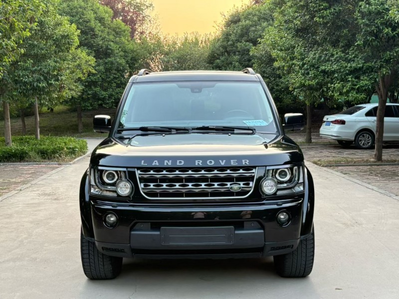 济南12年路虎发现1