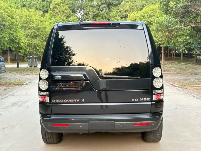 济南12年路虎发现2