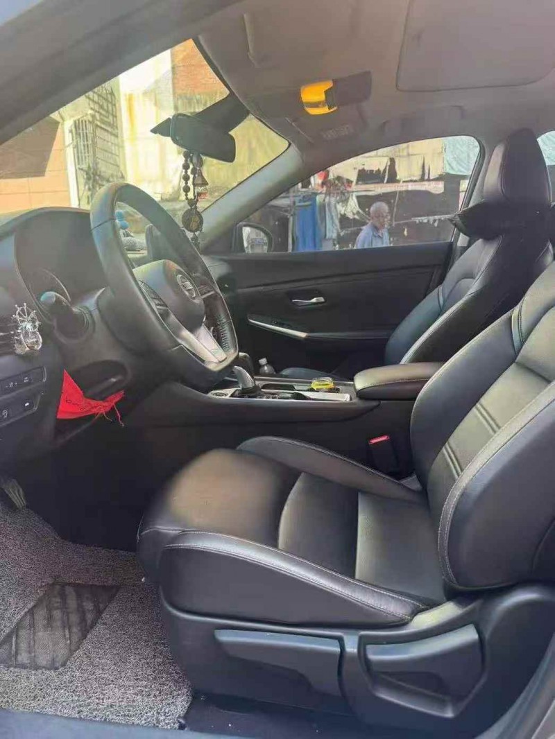 桂林21年日产轩逸6