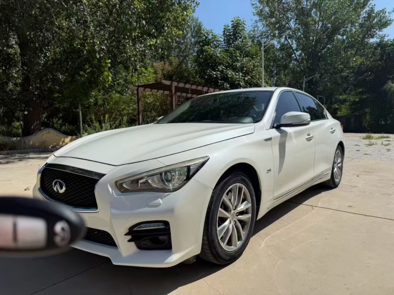 沧州16年英菲尼迪Q502