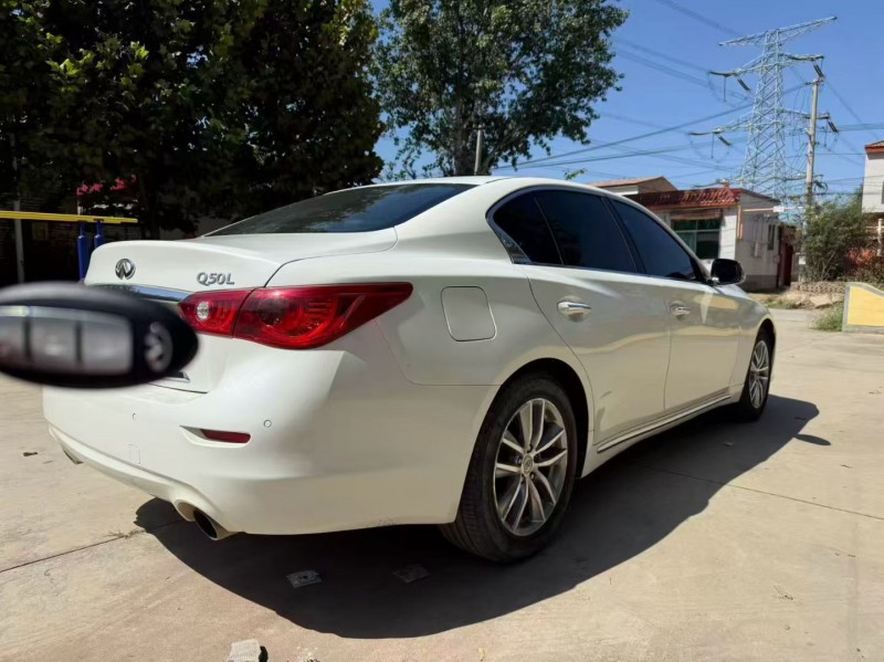 沧州16年英菲尼迪Q506