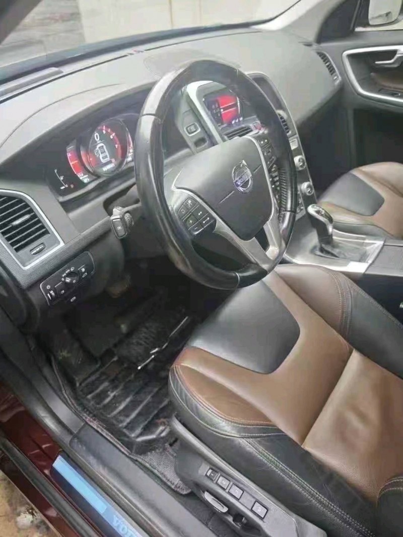 济南15年沃尔沃XC608