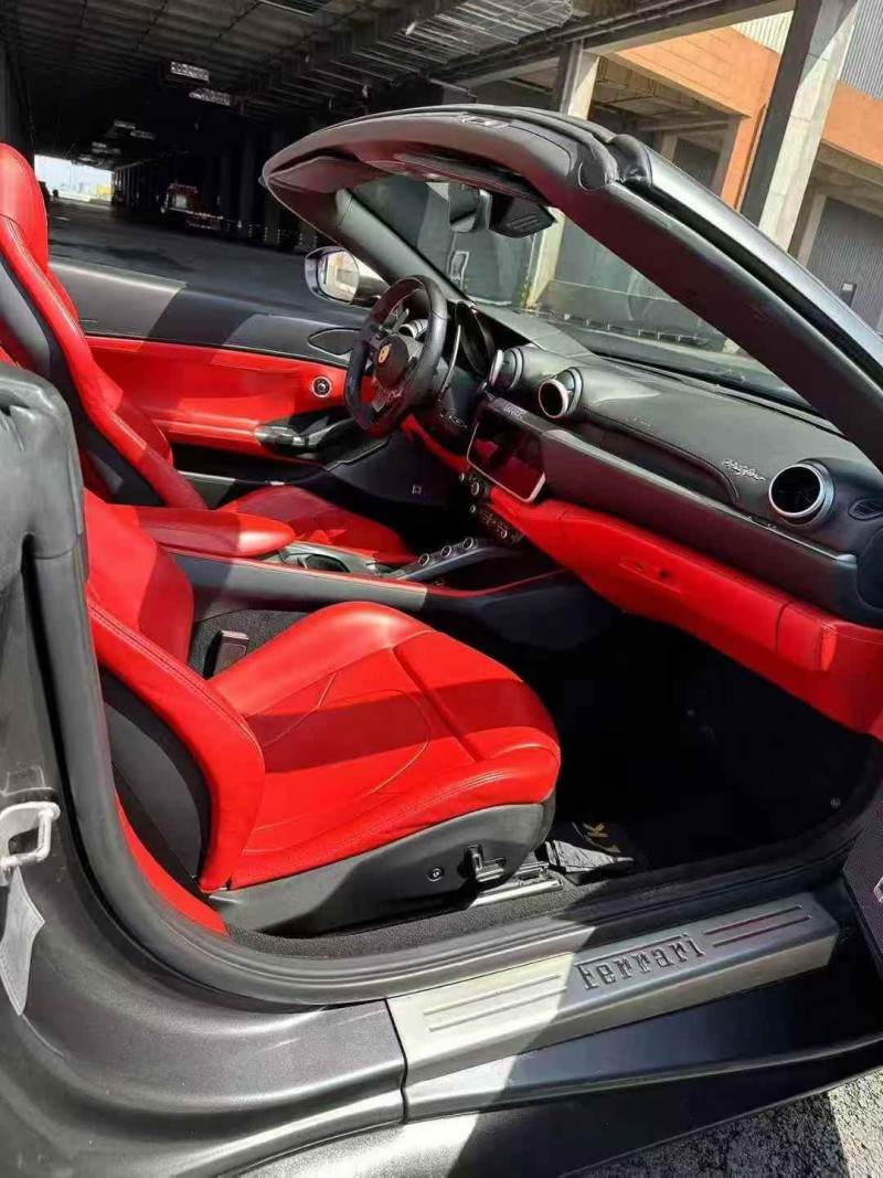常州19年法拉利Portofino4