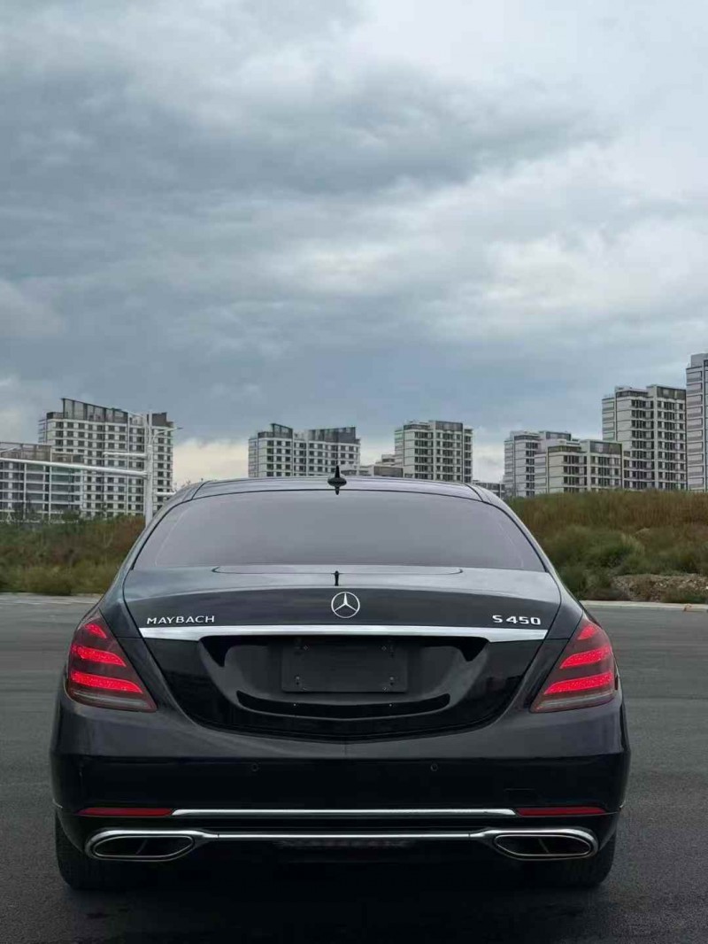 邢台20年奔驰迈巴赫S级9