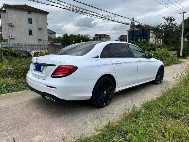 宁波19年奔驰E8