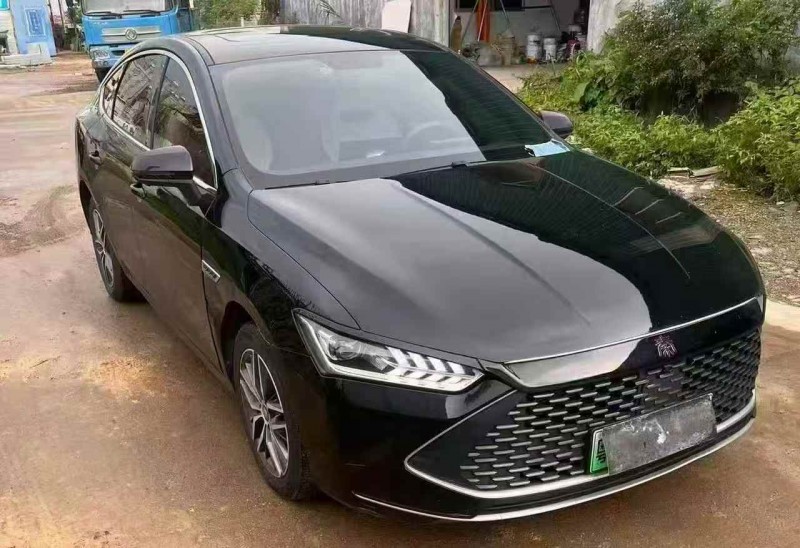 广州24年比亚迪秦3