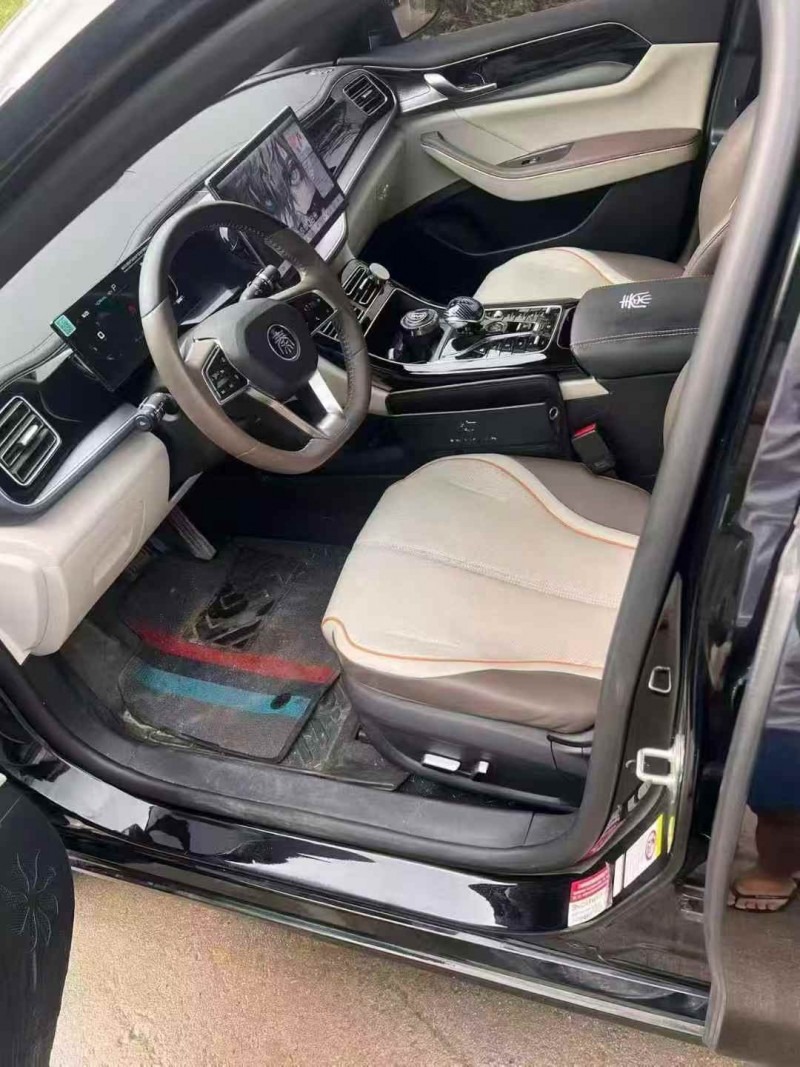 广州24年比亚迪秦4