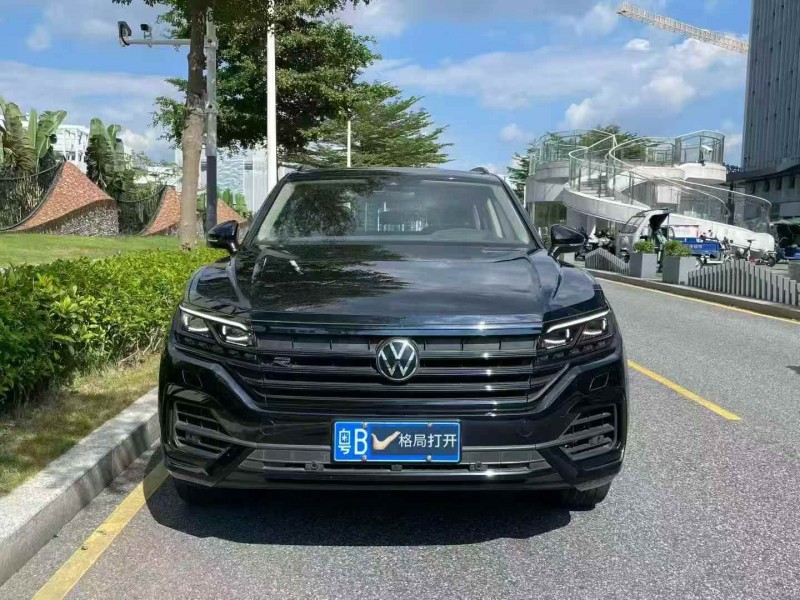 广州22年大众途锐1