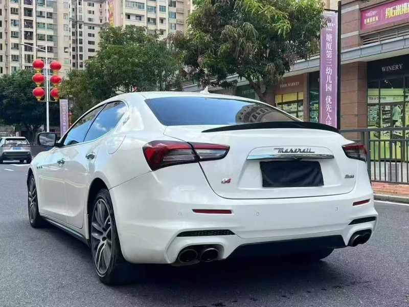 深圳14年玛莎拉蒂Ghibli8