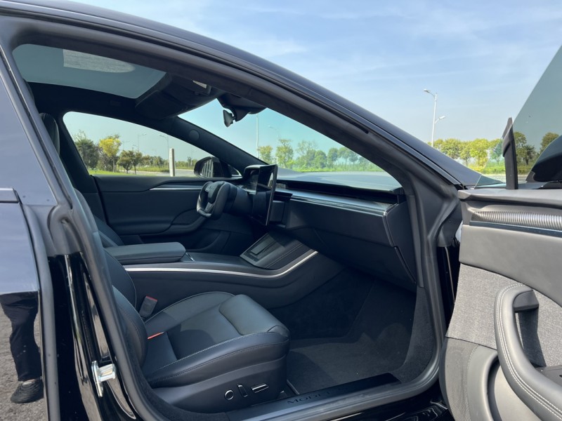 宿迁23年特斯拉MODEL S6