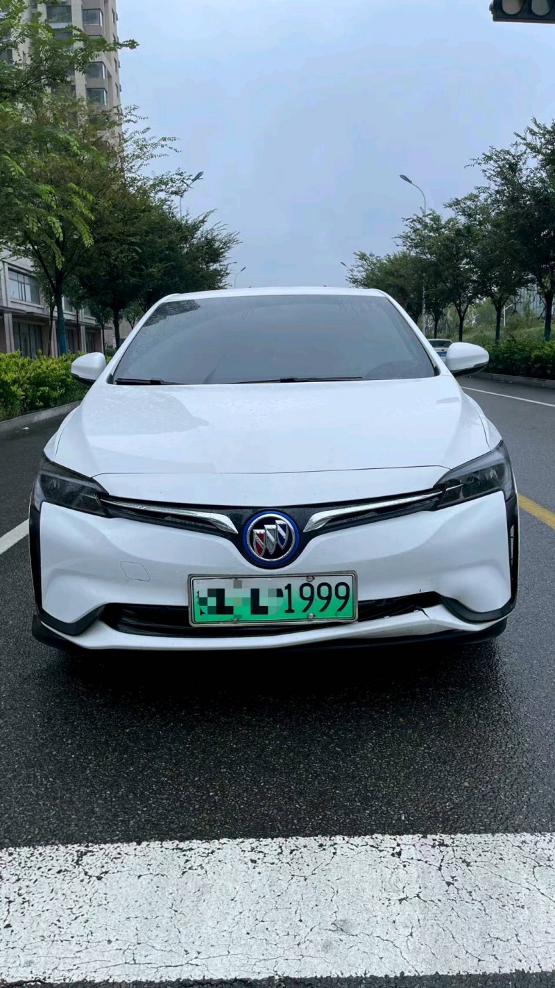 日照24年别克微蓝1