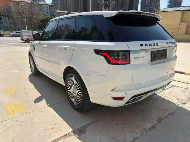 平顶山18年路虎揽胜运动8