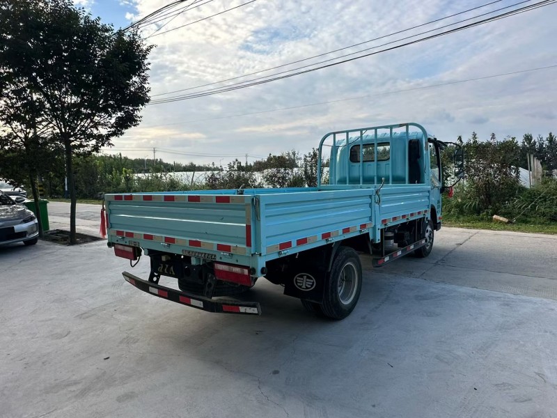 徐州24年解放解放卡车4