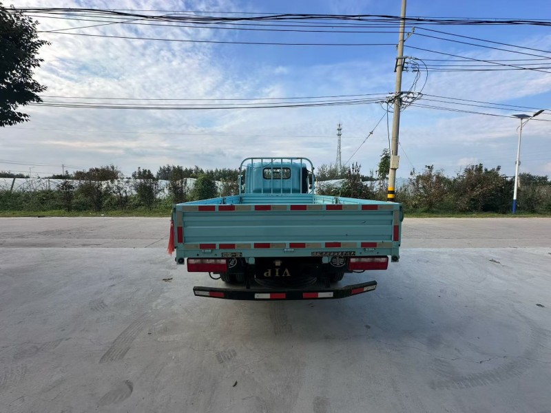 徐州24年解放解放卡车9