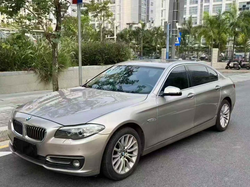 广州16年宝马5系3