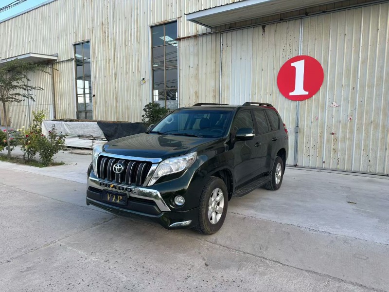 徐州17年丰田普拉多2