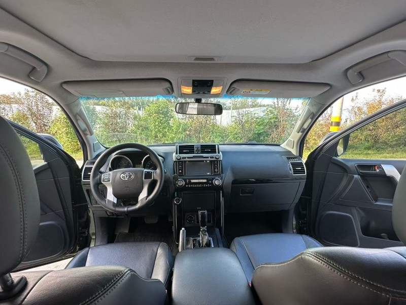 徐州17年丰田普拉多7