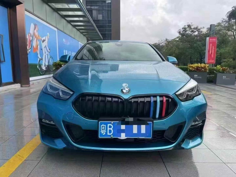 广州23年宝马2系1