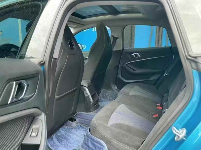 广州23年宝马2系4