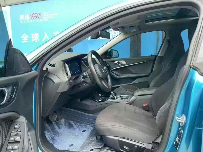 广州23年宝马2系5