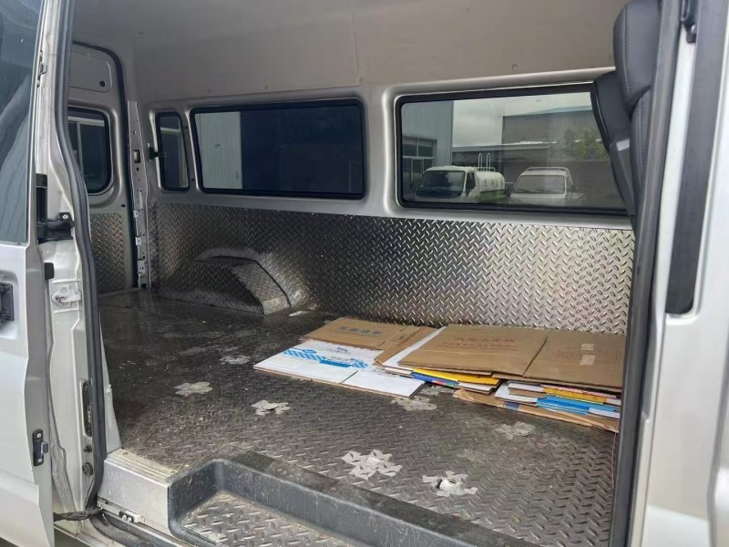 枣庄20年福特全顺5