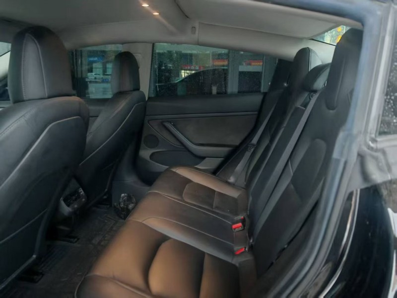 枣庄21年特斯拉MODEL 35