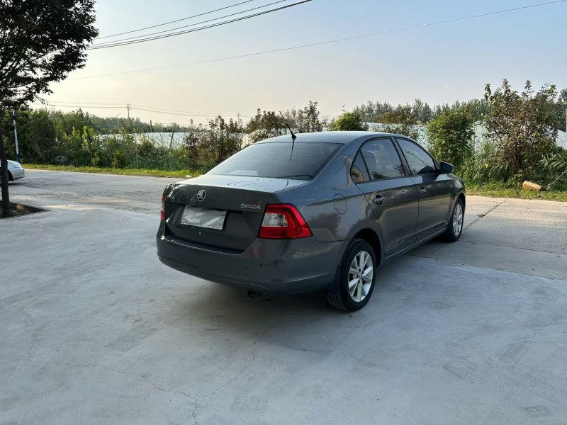 徐州16年斯柯达昕锐4