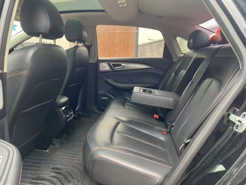 枣庄22年荣威ER66