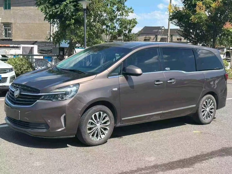 台州21年别克GL82