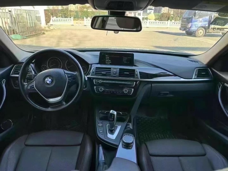 枣庄19年宝马3系5