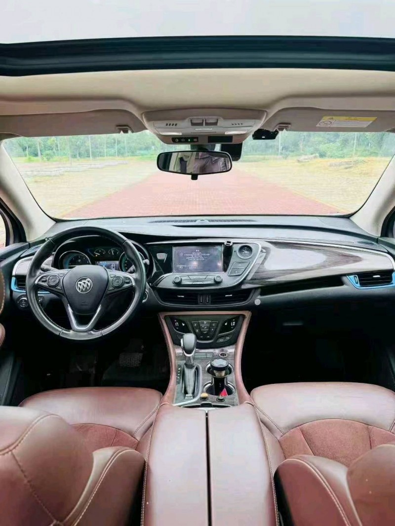 济南17年别克昂科威8