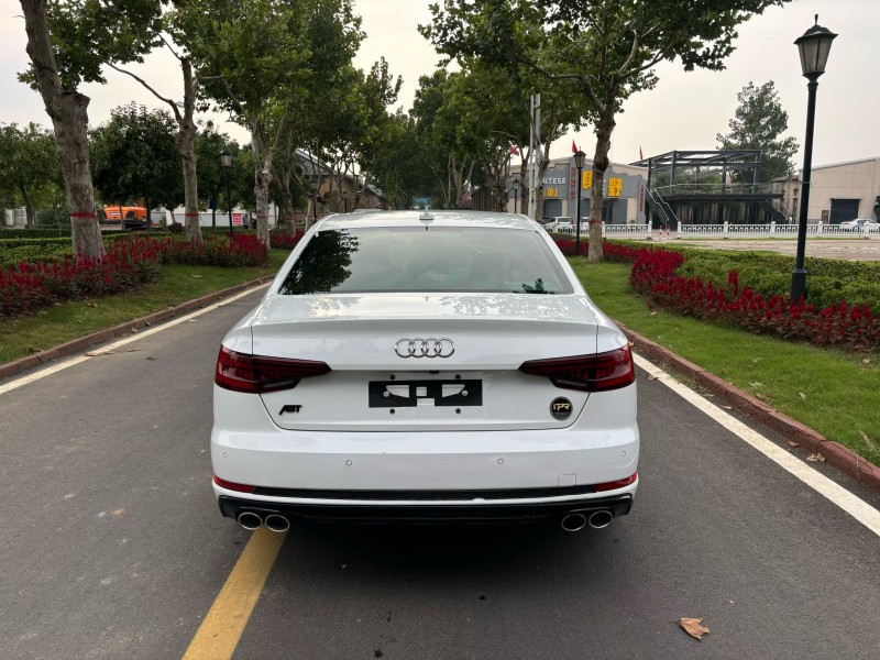枣庄18年奥迪A4L9