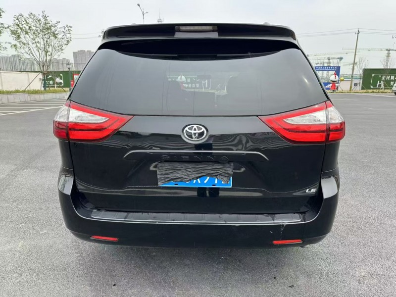 枣庄16年丰田塞纳9