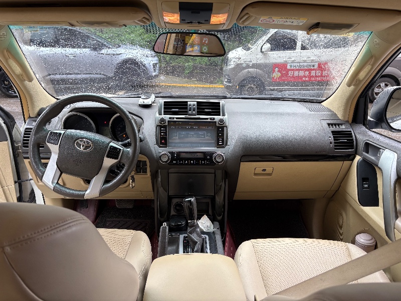 达州25年丰田普拉多5