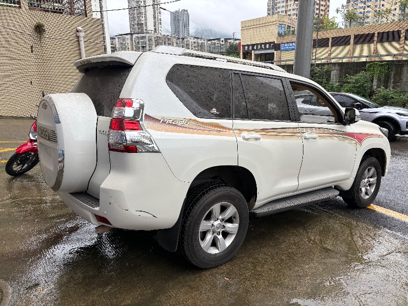 达州25年丰田普拉多8