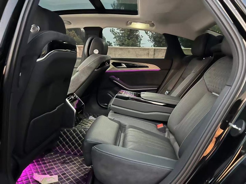 枣庄23年红旗H96