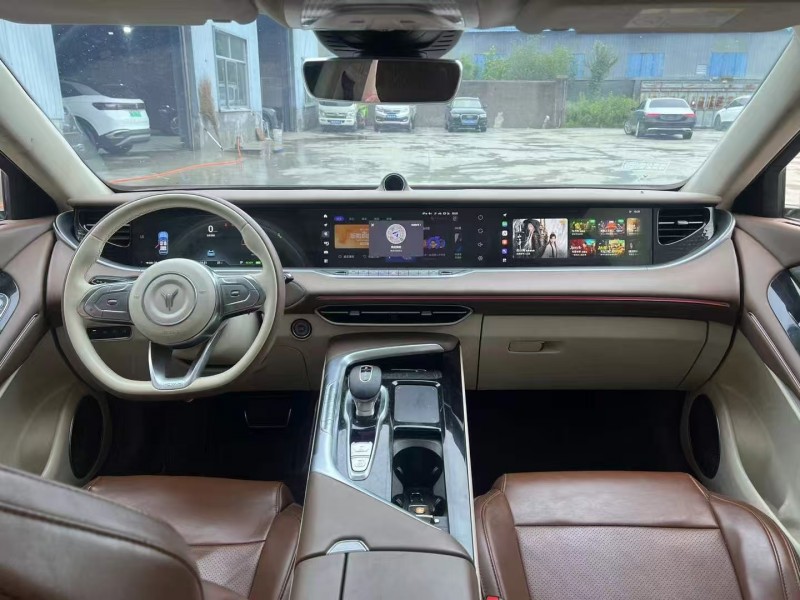 枣庄22年岚图汽车FREE4