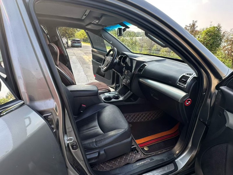 徐州12年起亚索兰托6