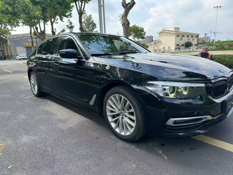 枣庄19年宝马5系2