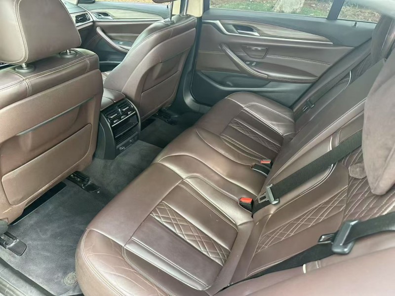 枣庄19年宝马5系5