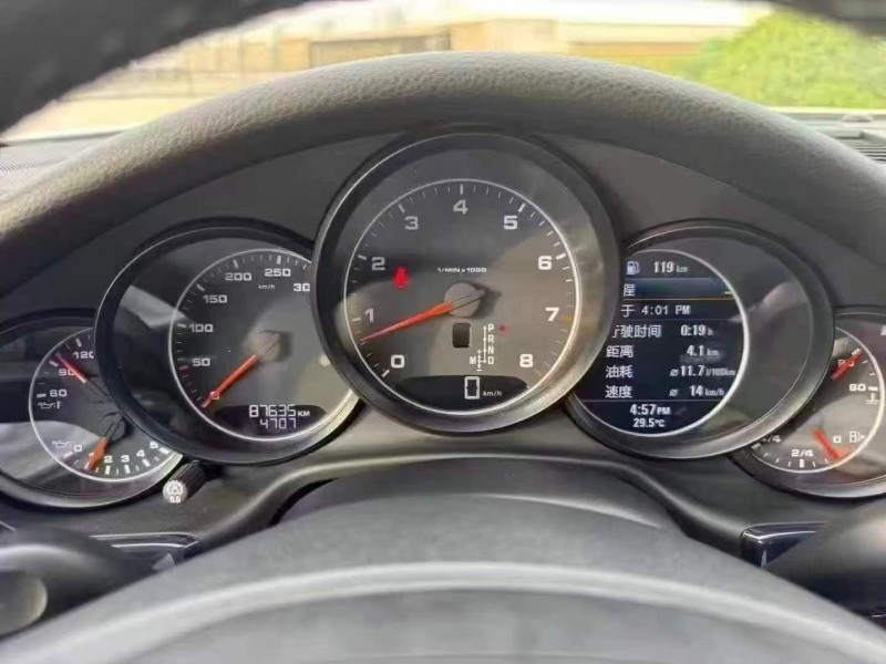 芜湖16年保时捷帕拉梅拉3