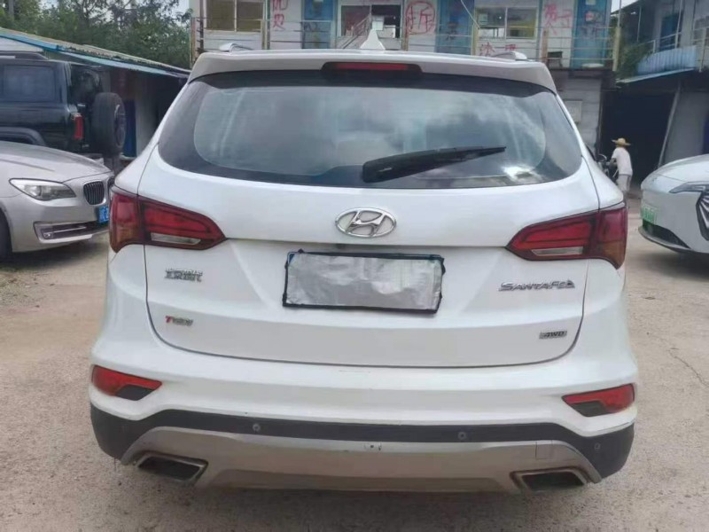 常德17年现代新胜达9