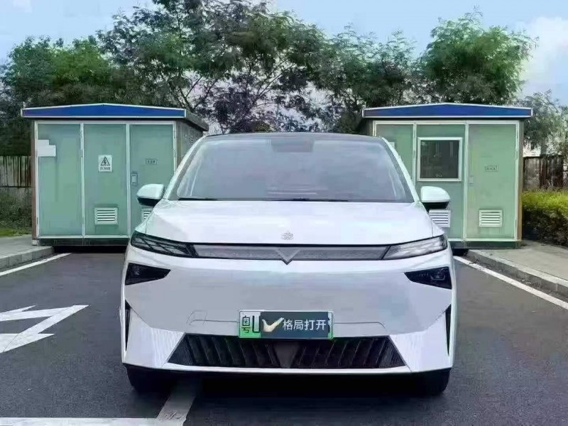 东莞25年启辰VX61