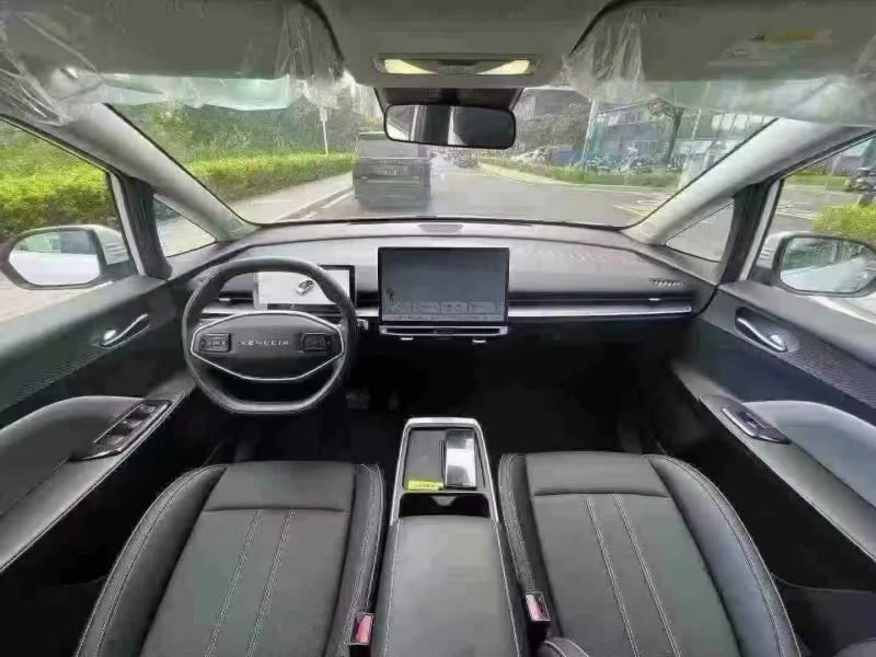 东莞25年启辰VX64